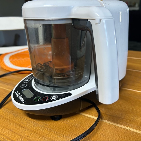 VGUC baby brezza one step baby food maker deluxe - Picture 4 of 8